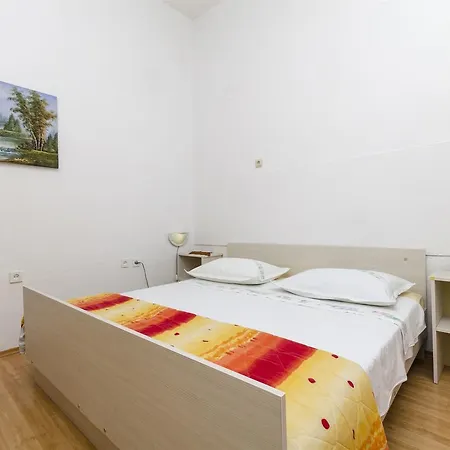 Bilo Apartment *